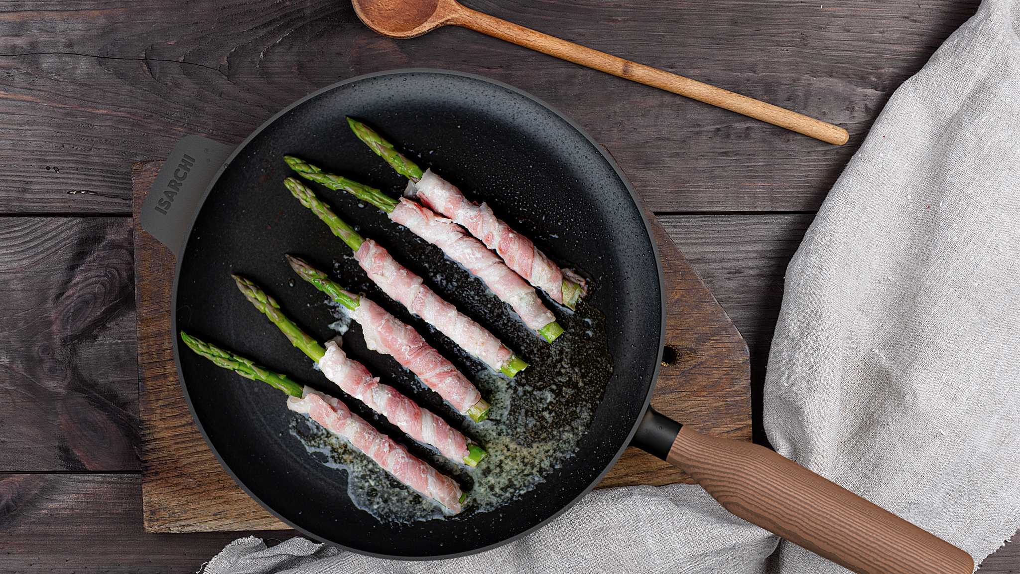 ISARCHI cookware series