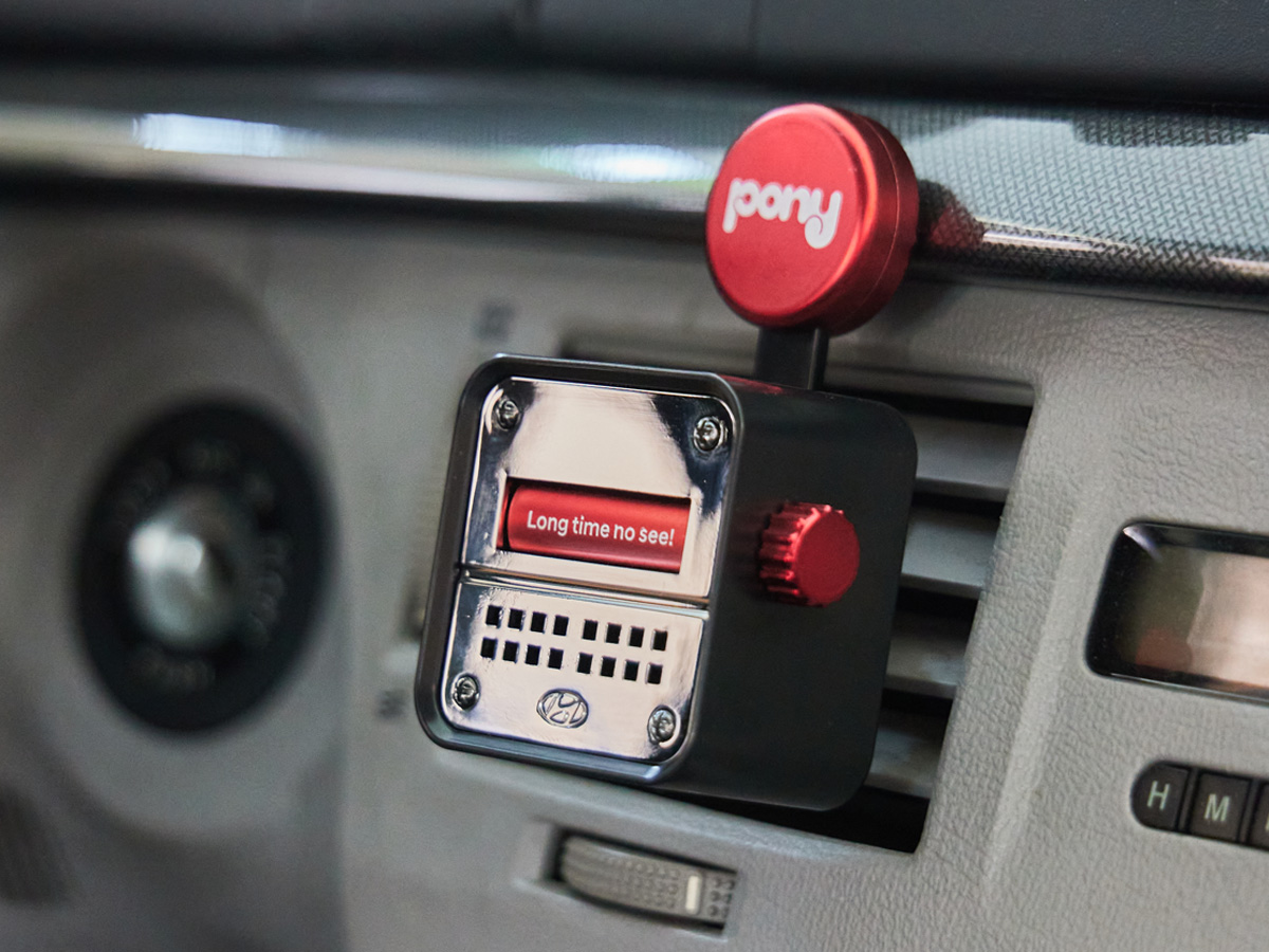 PONY car diffuser