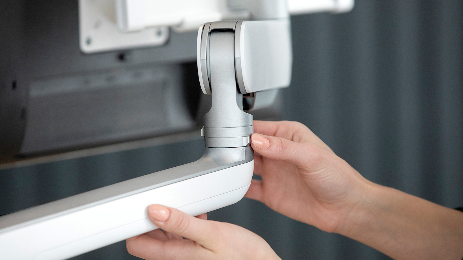 Rising Monitor Arms