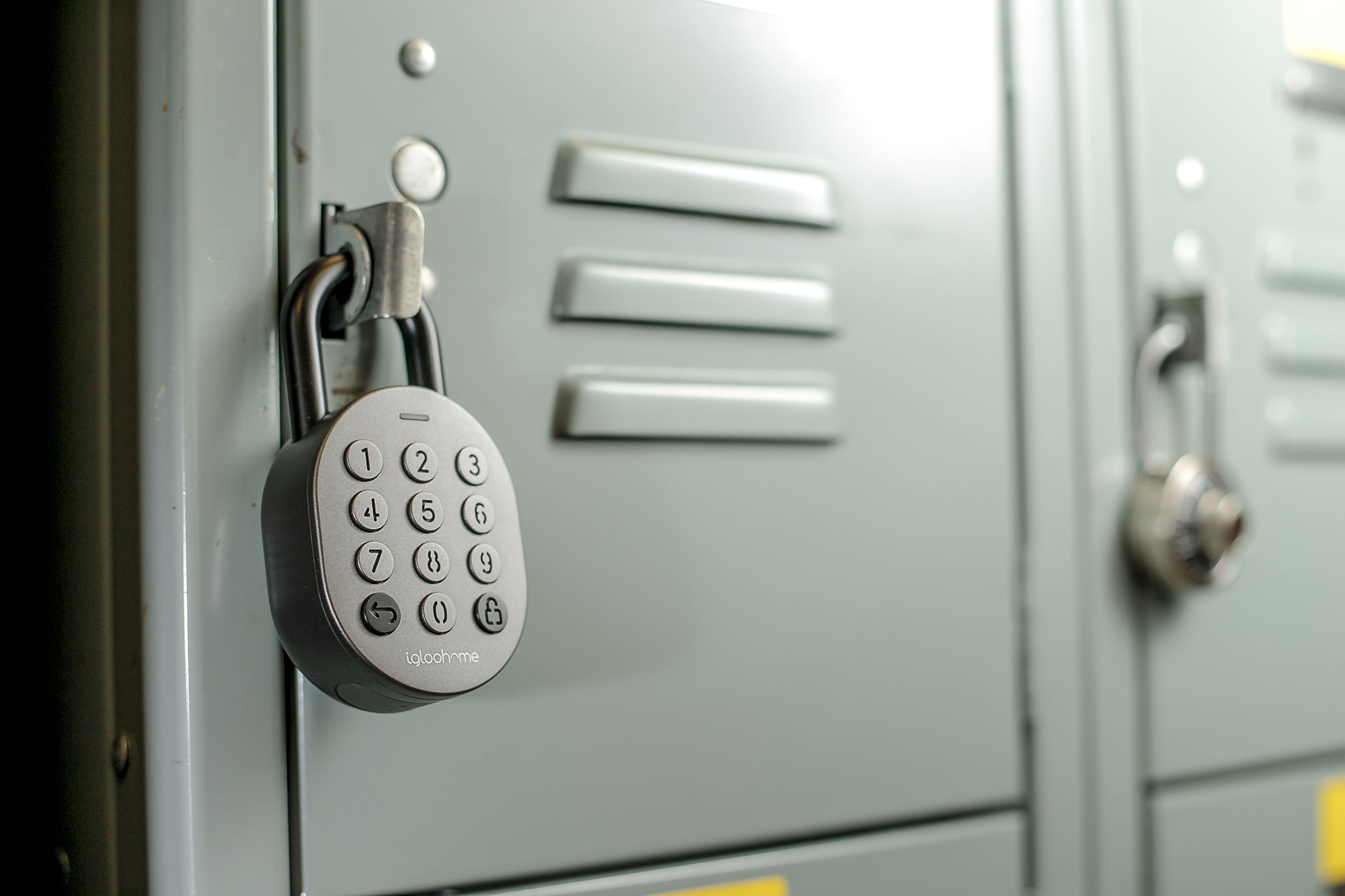 igloohome Smart Padlock