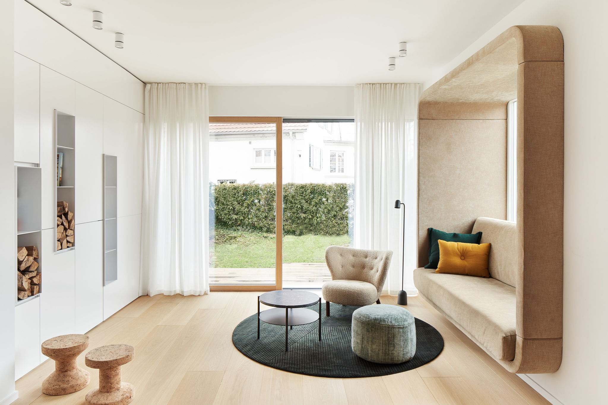 Villa L