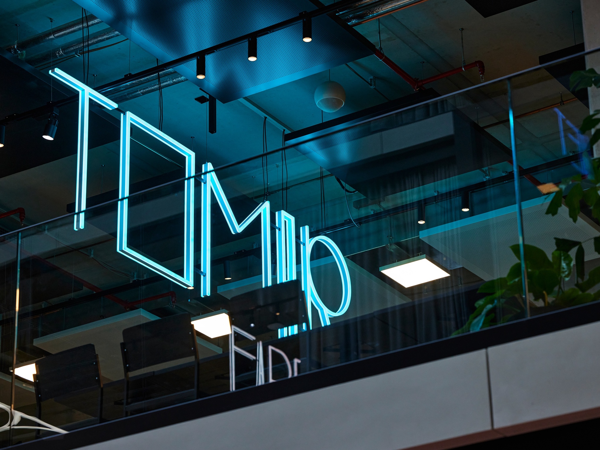 The New House of Communication