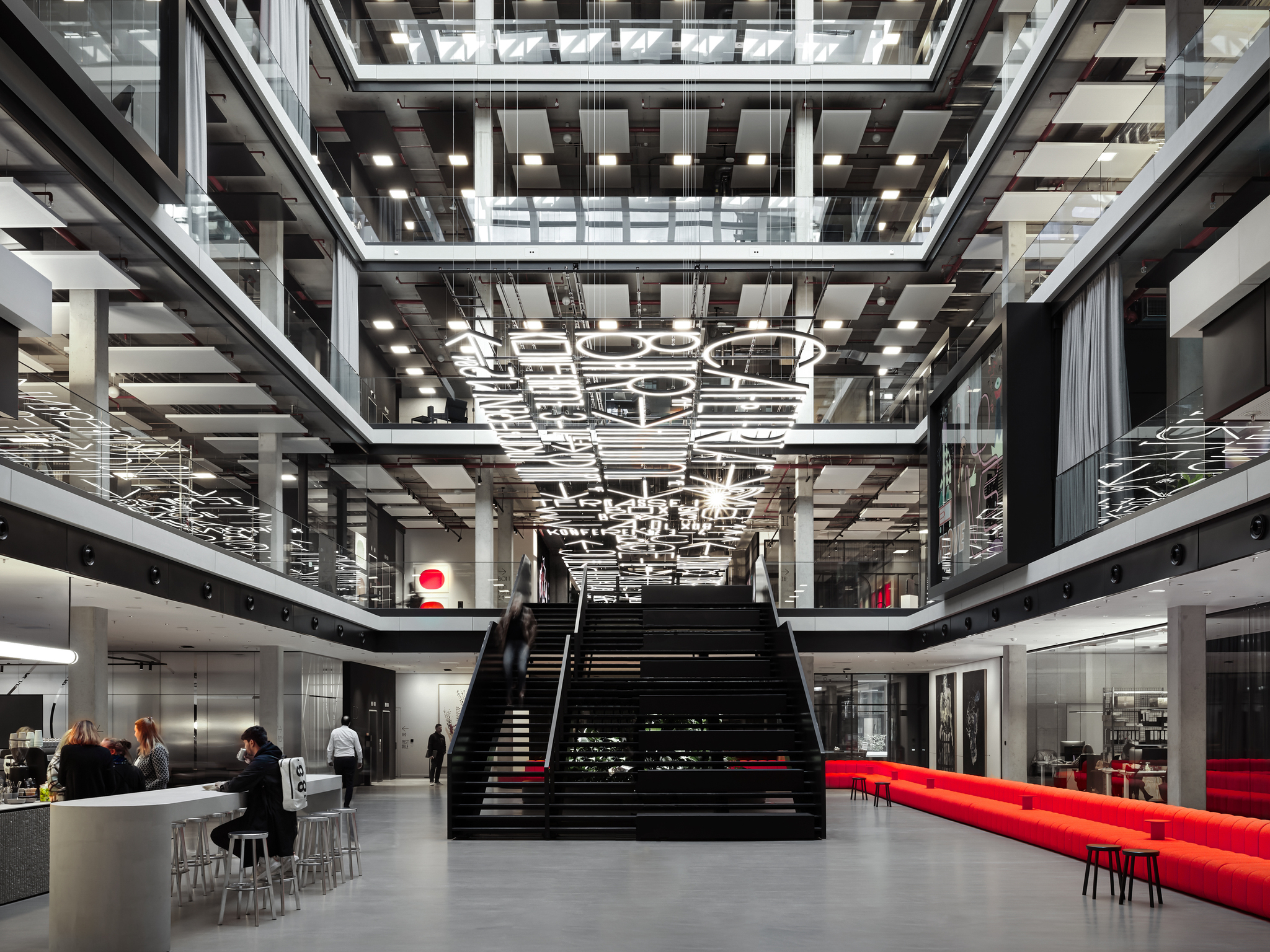 The New House of Communication