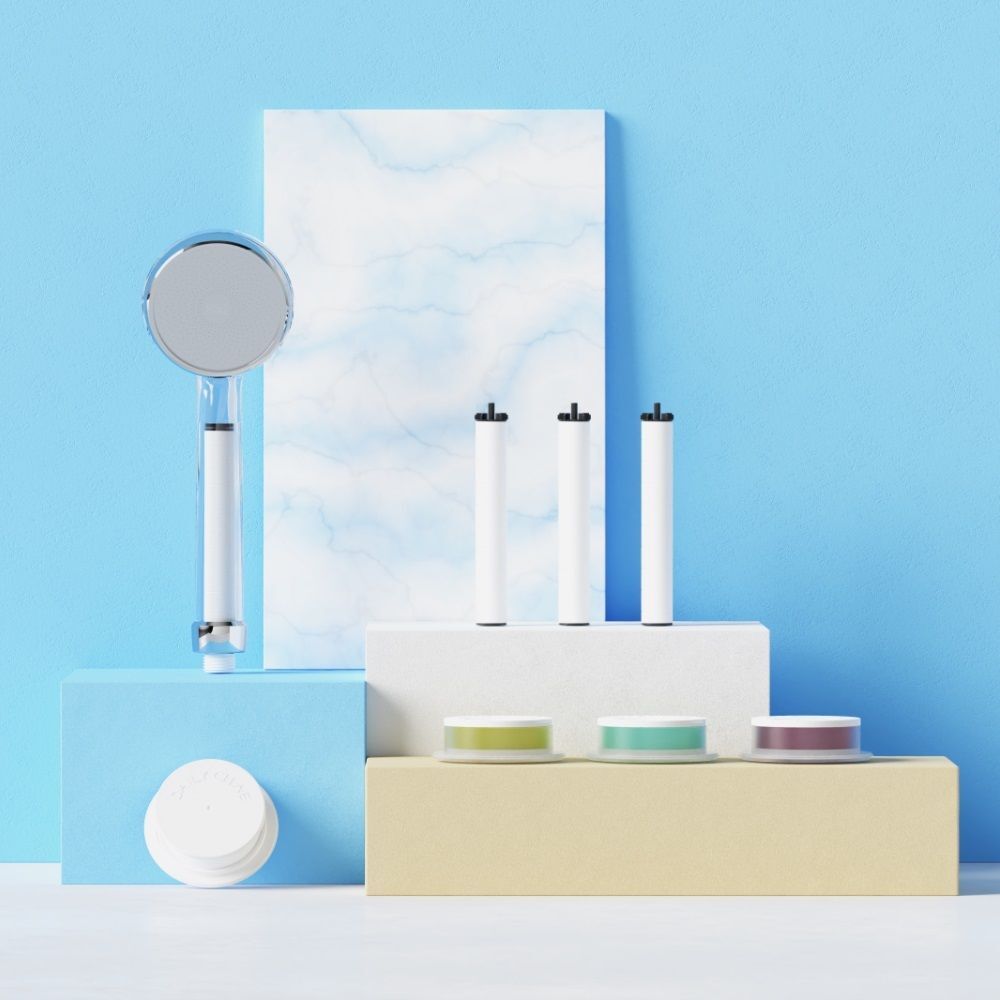 Multi-Filtered shower head (Water-saving design)