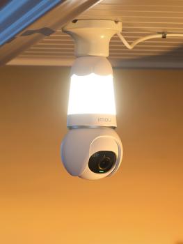 IMOU Bulb Camera