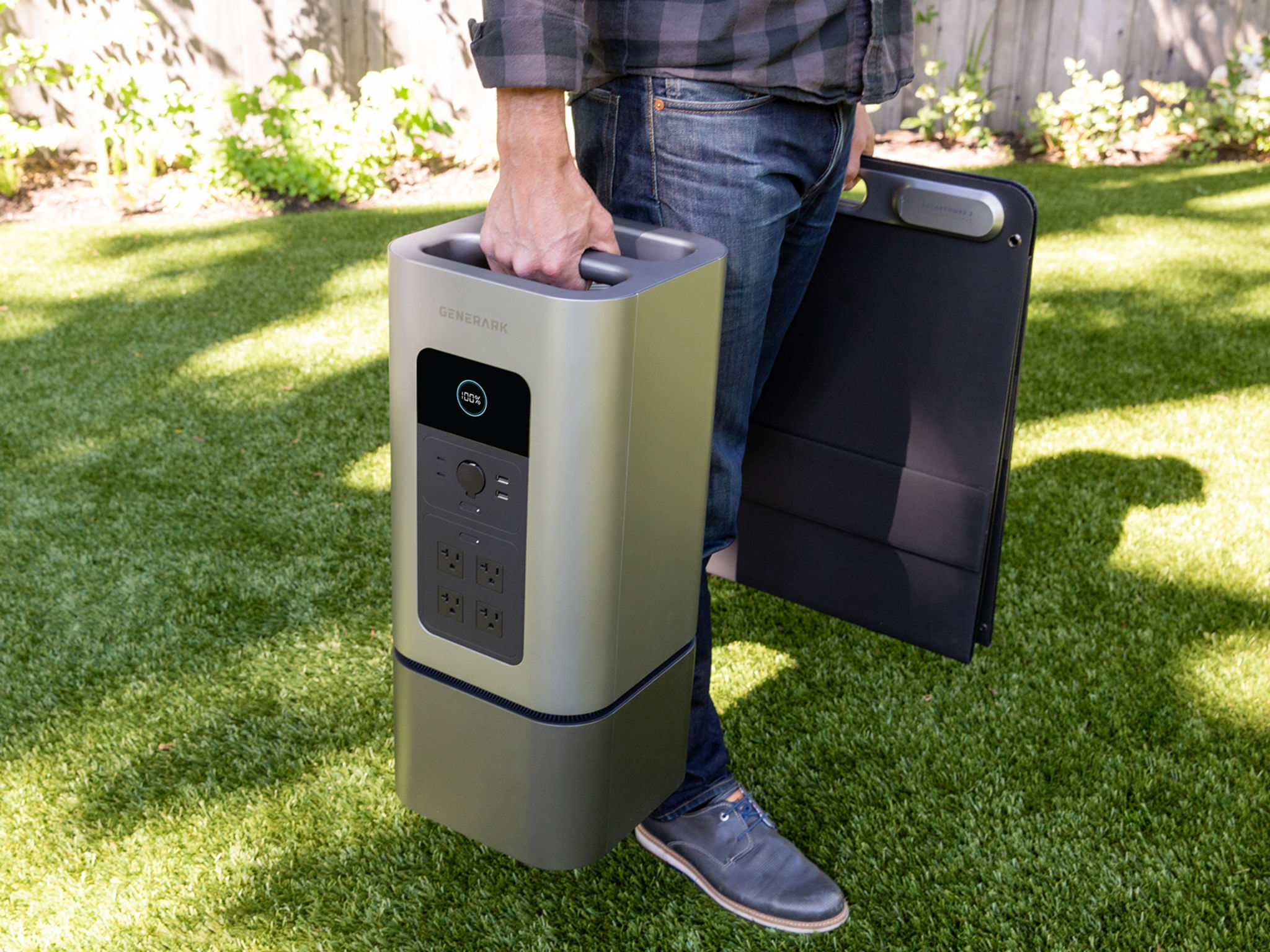 Generark Solar Generator