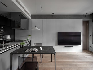 The Experiment of Home