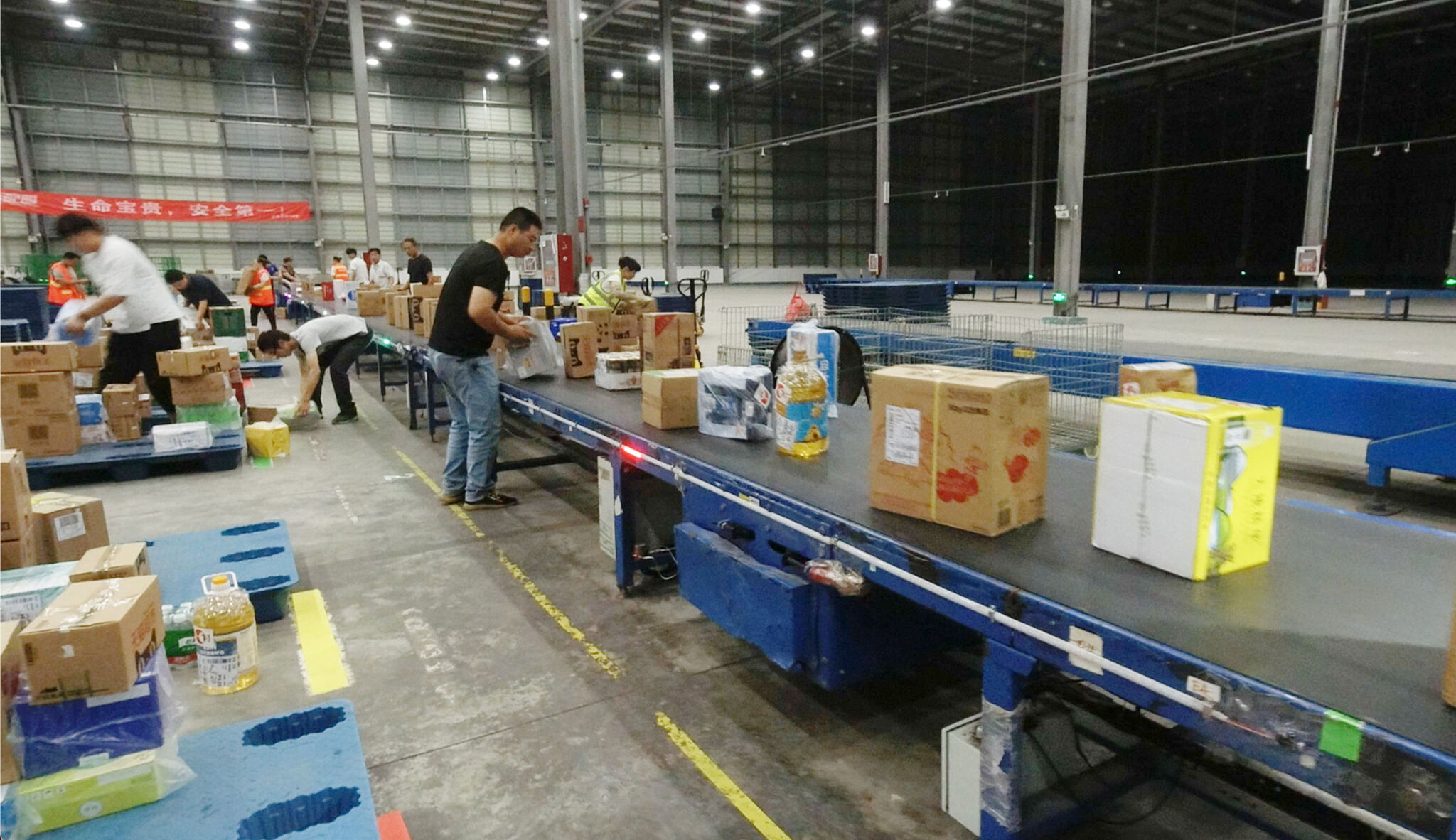 Cainiao Intelligent light-sortation system